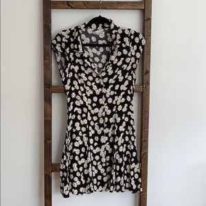 Reformation Concord Dress In Black Floral Size 6